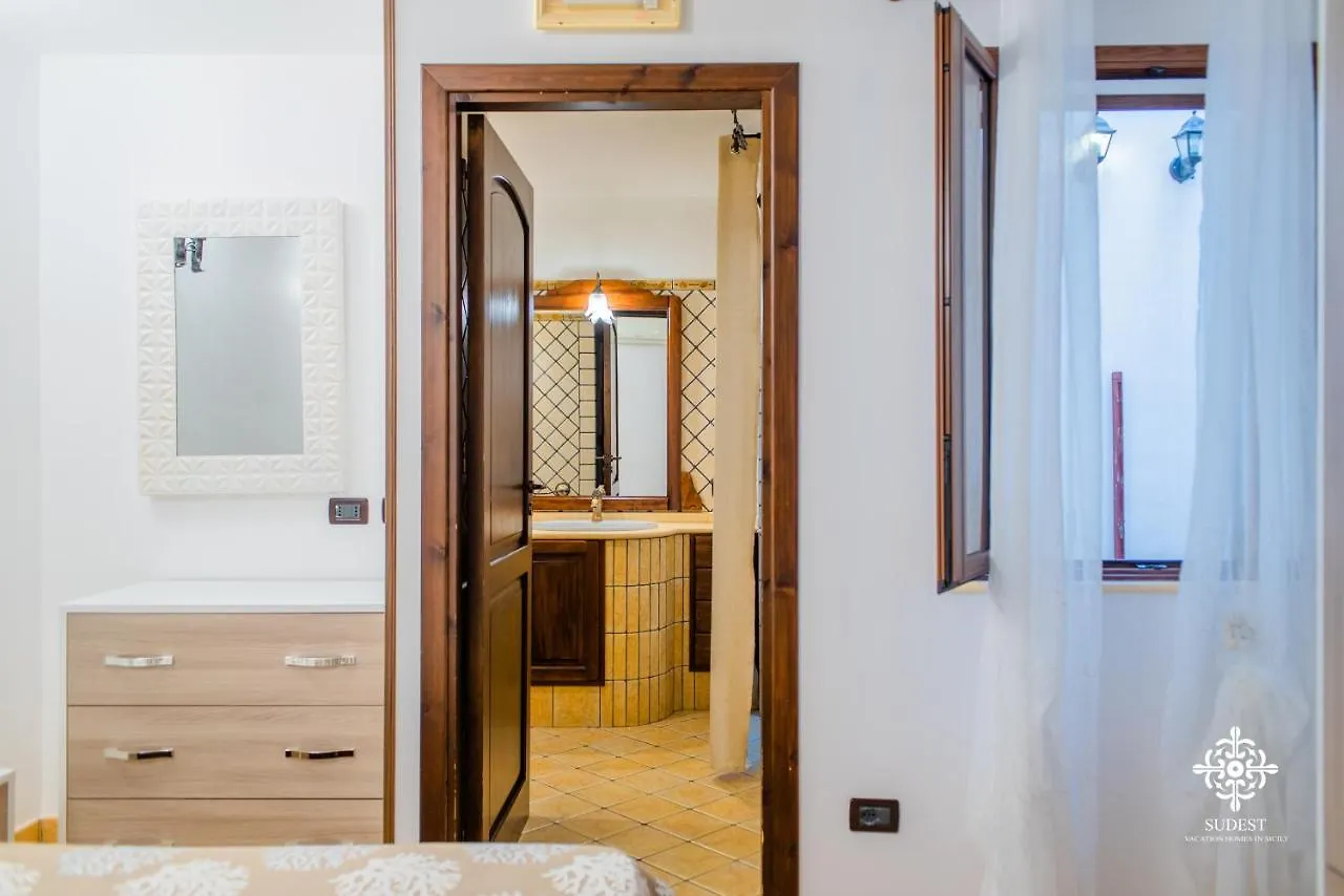 Almanzar - Residenze Sul Mare Apartment Lampedusa 0*,  Italy